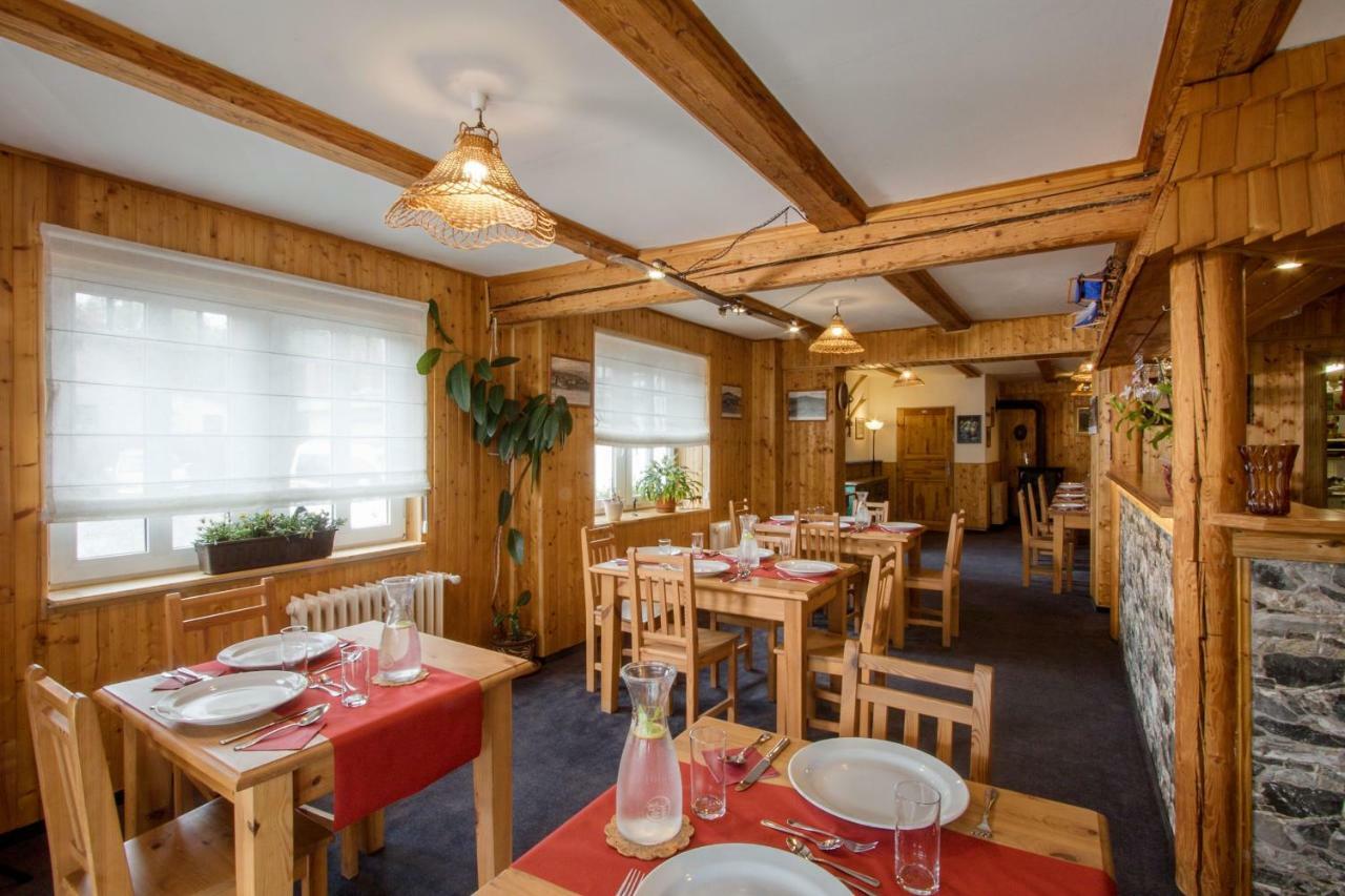 Rodinny Hotel Kaiser Desná Eksteriør bilde